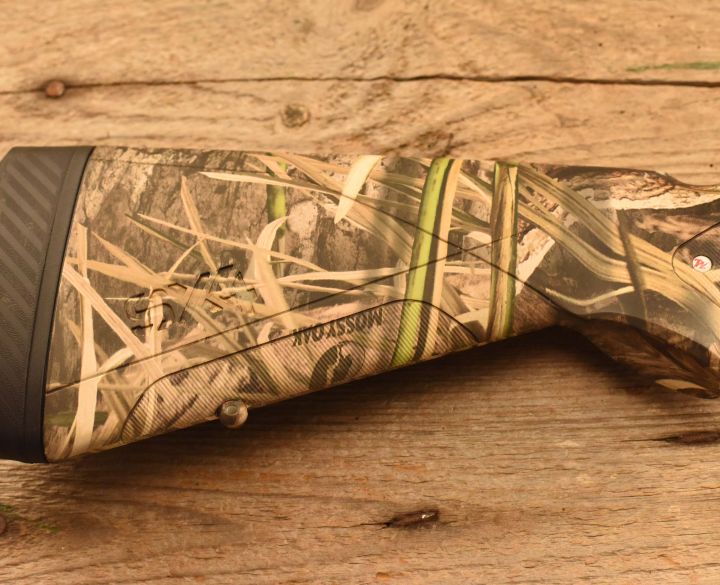 Winchester SX4 Waterfowl 12 gauge-1