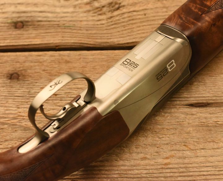 Browning B825 Sporter 12 gauge-4