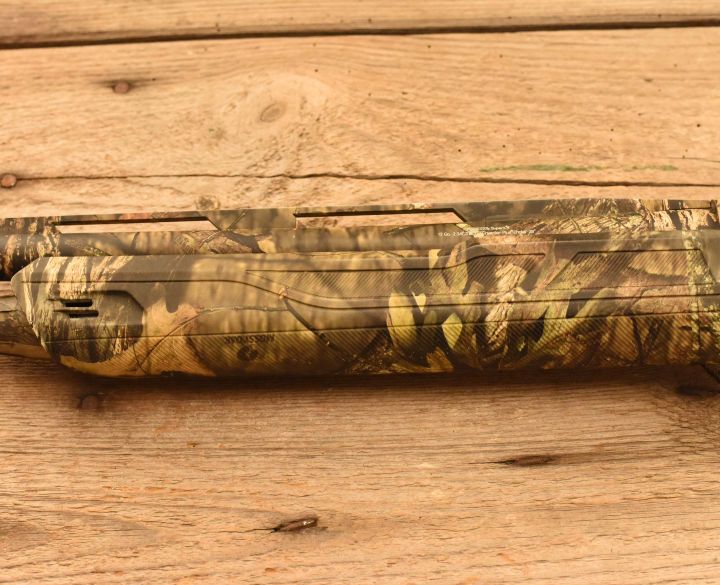Winchester SX4  Camo 12 gauge-5