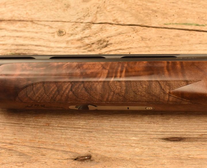 Browning B825 Sporter 12 gauge-5