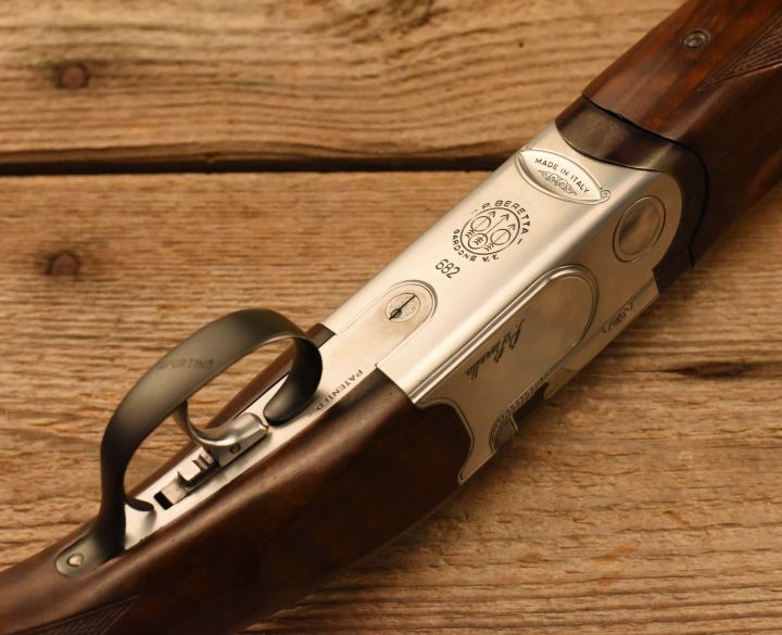 Beretta 682  Sporting 12 gauge-3