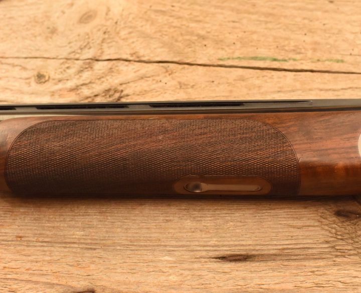 Beretta DT11 Sporting 12 gauge-5