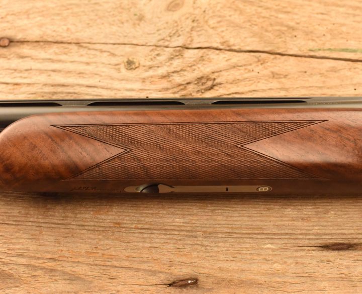 Browning B825 Sporter 12 gauge-5