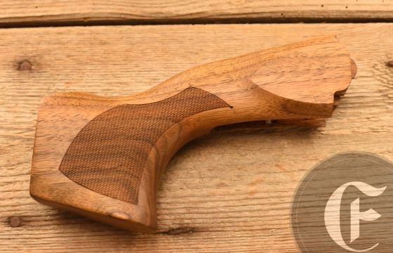 ste Invictus 12 gauge