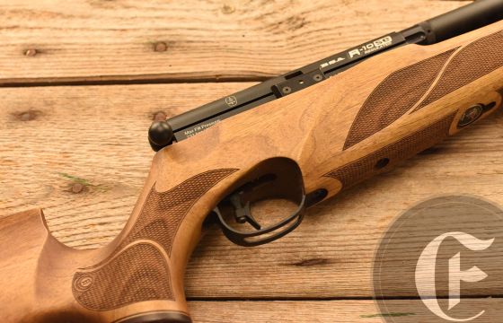 BSA R10 SE Walnut .22